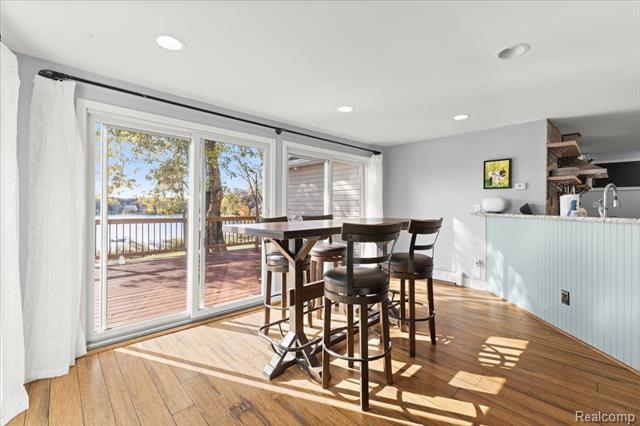 Builiding view thirty two for 551 Joslyn, Lake Orion, MI. 48362