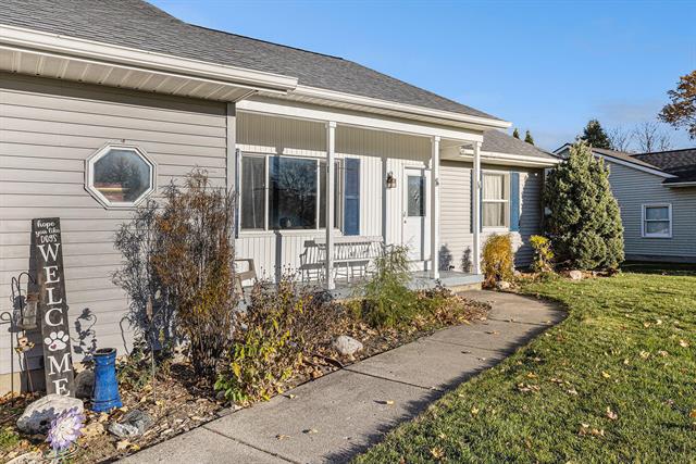 Builiding view four for 6540 Kingtree, Byron Center, MI. 49315