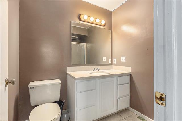 Builiding view thirteen for 6540 Kingtree, Byron Center, MI. 49315