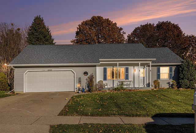 front view for 6540 Kingtree Drive Sw, Byron Center, Mi. 49315