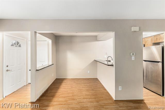 Builiding view six for 35213 Taffy, Sterling Heights, MI. 48312