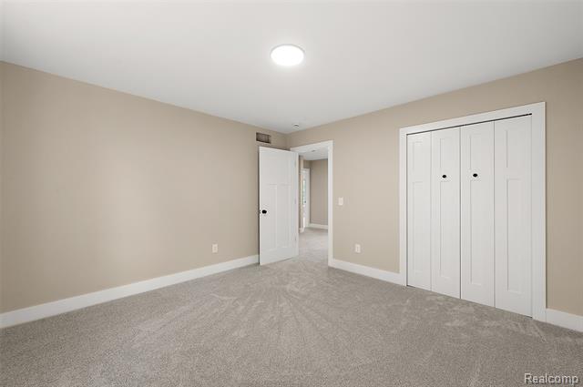 Builiding view forty for 9355 Andersonville, Clarkston, MI. 48346