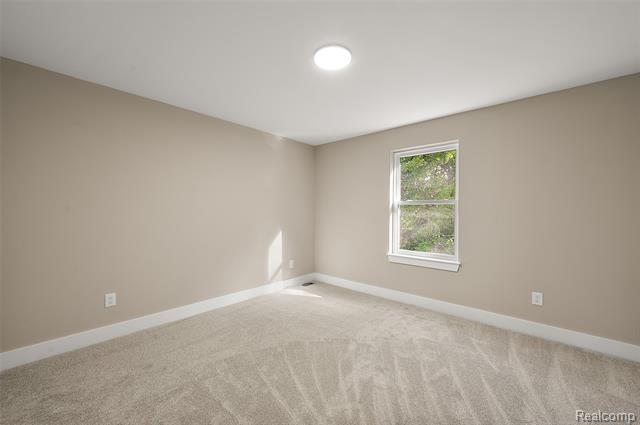 Builiding view thirty nine for 9355 Andersonville, Clarkston, MI. 48346