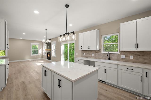 Builiding view thirty one for 9355 Andersonville, Clarkston, MI. 48346