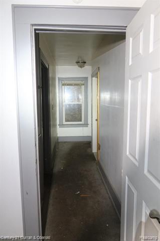 Builiding view forty four for 256 Montana, Highland Park, MI. 48203