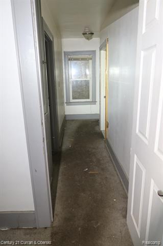 Builiding view forty three for 256 Montana, Highland Park, MI. 48203