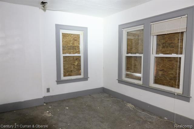 Builiding view forty two for 256 Montana, Highland Park, MI. 48203