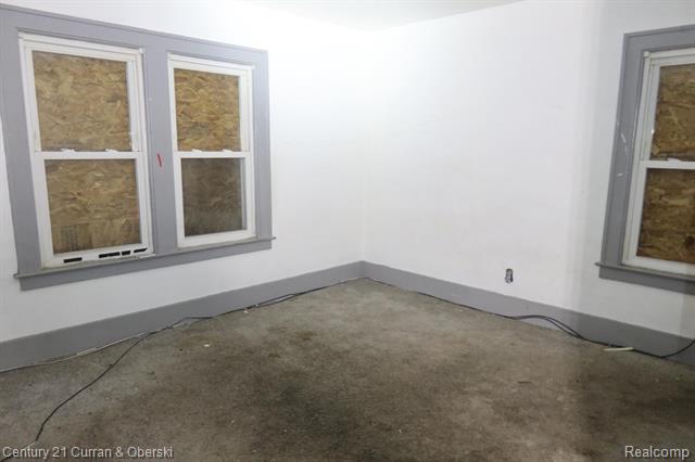 Builiding view thirty three for 256 Montana, Highland Park, MI. 48203
