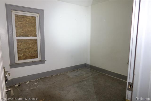Builiding view thirty for 256 Montana, Highland Park, MI. 48203