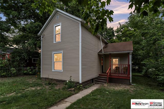 front view for 848 Caton Avenue, Adrian, Mi. 49221