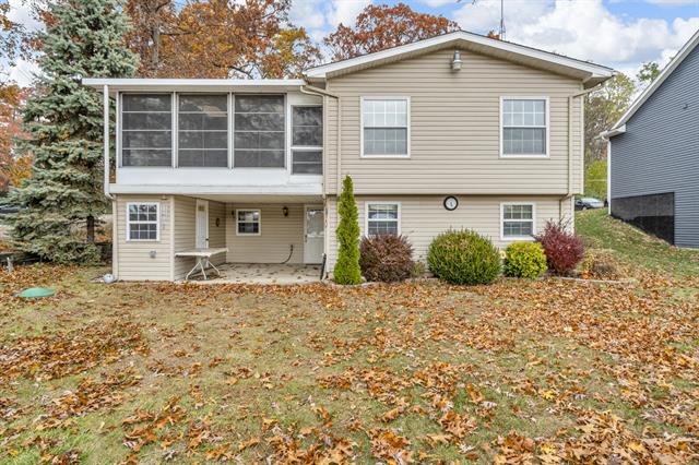 front view for 119 Nottingham Drive, Brooklyn, Mi. 49230