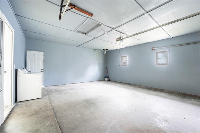 Builiding view seven for 2947 Clarice, Kalamazoo, MI. 49048