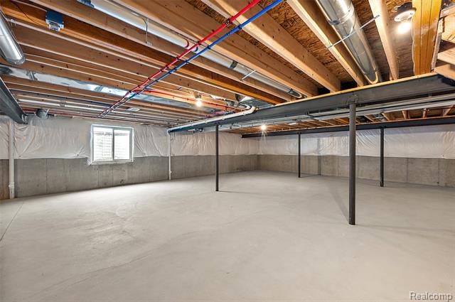 Builiding view fifty for 28324 Nadia, New Baltimore, MI. 48047