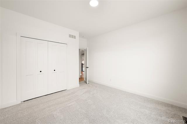 Builiding view forty one for 28324 Nadia, New Baltimore, MI. 48047