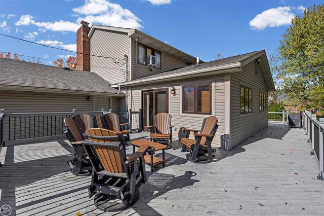 Builiding view forty for 9844 Pine Knob, Clarkston, MI. 48348