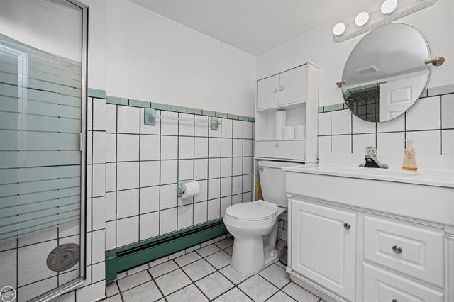 Builiding view thirty five for 9844 Pine Knob, Clarkston, MI. 48348