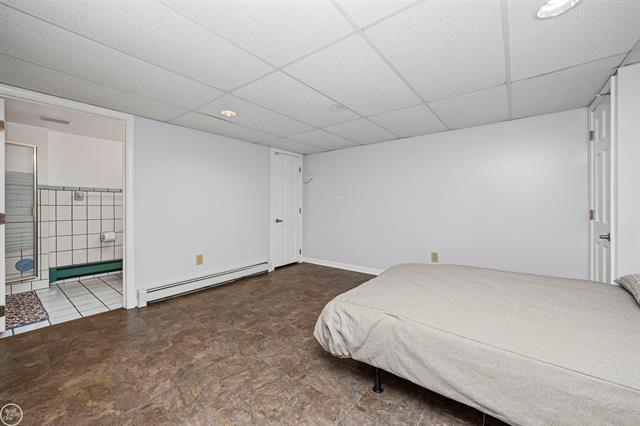 Builiding view thirty two for 9844 Pine Knob, Clarkston, MI. 48348