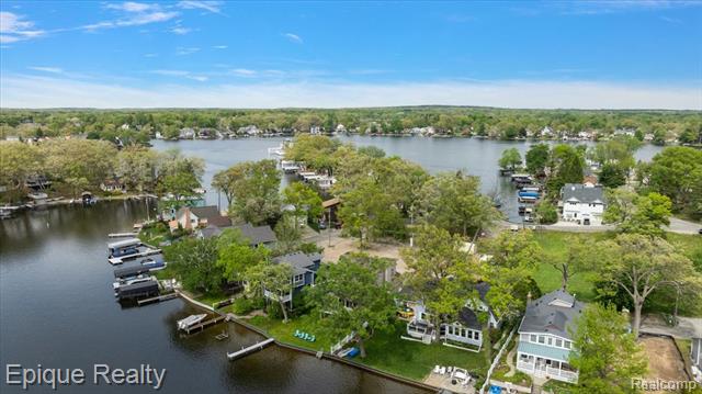Builiding view eleven for 36 Highland, Lake Orion, MI. 48362