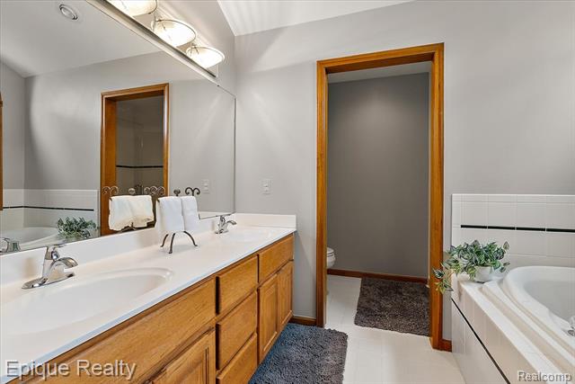 Builiding view thirty eight for 36 Highland, Lake Orion, MI. 48362