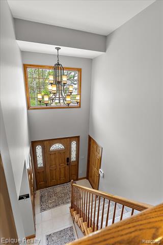 Builiding view thirty five for 36 Highland, Lake Orion, MI. 48362