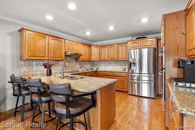 Builiding view twenty five for 36 Highland, Lake Orion, MI. 48362