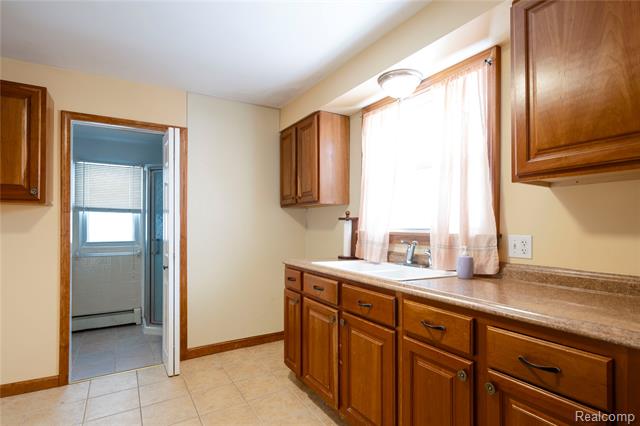 Builiding view eleven for 129 N Slater, Lake Orion, MI. 48362