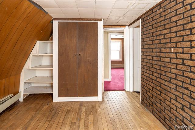 Builiding view sixteen for 129 N Slater, Lake Orion, MI. 48362