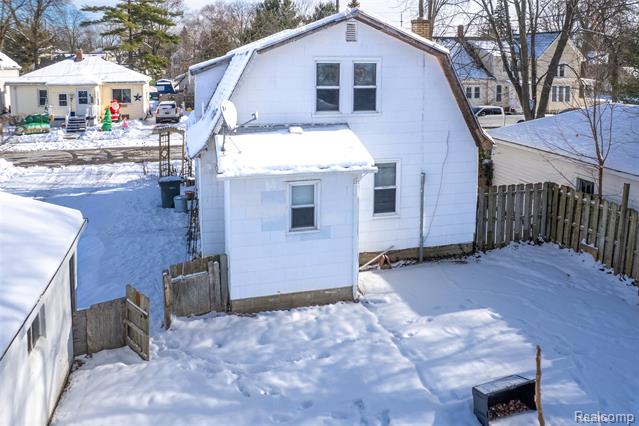 Builiding view twenty seven for 129 N Slater, Lake Orion, MI. 48362