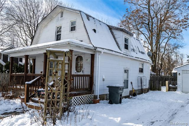 Builiding view two for 129 N Slater, Lake Orion, MI. 48362