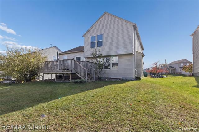 Builiding view forty eight for 868 Deer Run Lake, Holly, MI. 48442