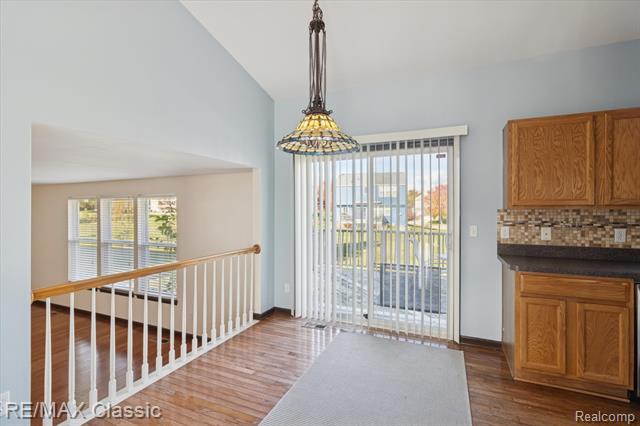 Builiding view nine for 868 Deer Run Lake, Holly, MI. 48442