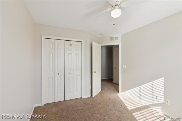 Builiding view twenty nine for 868 Deer Run Lake, Holly, MI. 48442