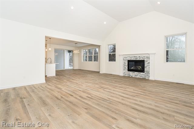 Builiding view six for 225 E Predmore, Oakland, MI. 48363