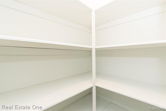 Builiding view sixteen for 225 E Predmore, Oakland, MI. 48363