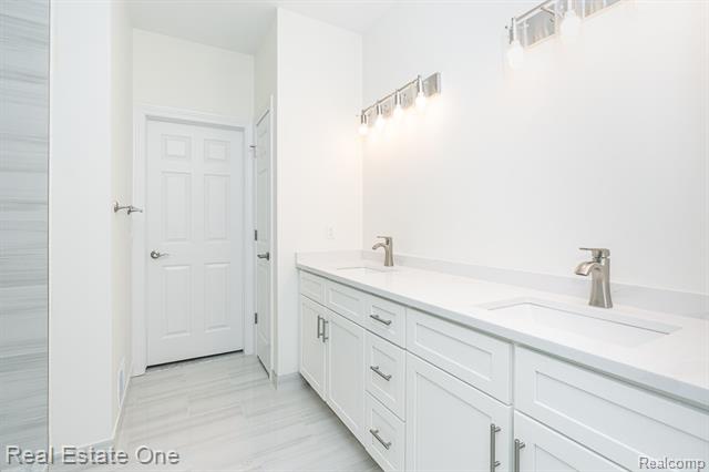 Builiding view thirty one for 225 E Predmore, Oakland, MI. 48363