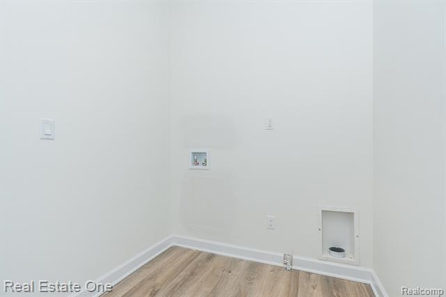 Builiding view twenty four for 225 E Predmore, Oakland, MI. 48363