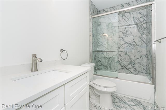 Builiding view twenty seven for 225 E Predmore, Oakland, MI. 48363