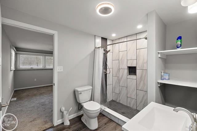 Builiding view forty six for 1765 E Predmore, Oakland, MI. 48363