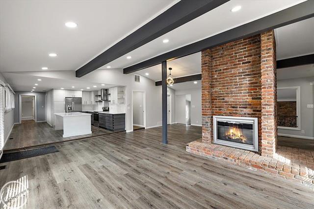 Builiding view fourteen for 1765 E Predmore, Oakland, MI. 48363