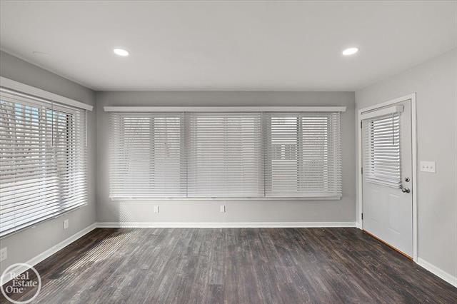 Builiding view thirty four for 1765 E Predmore, Oakland, MI. 48363