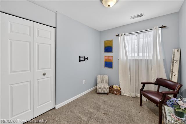 Builiding view twelve for 109 N Corbin, Holly, MI. 48442