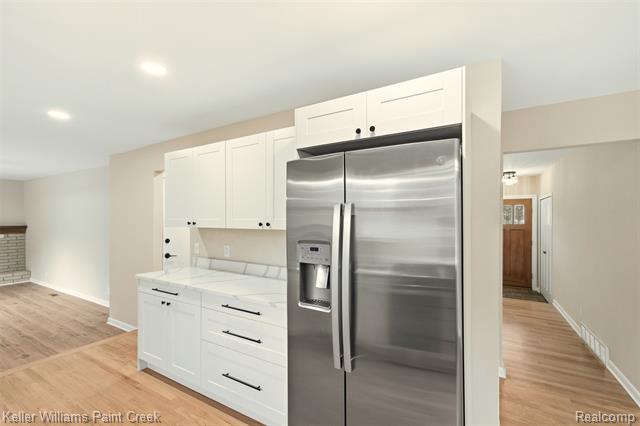 Builiding view five for 108 Menasha, Lake Orion, MI. 48362