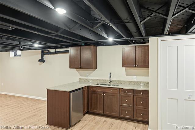 Builiding view nine for 108 Menasha, Lake Orion, MI. 48362