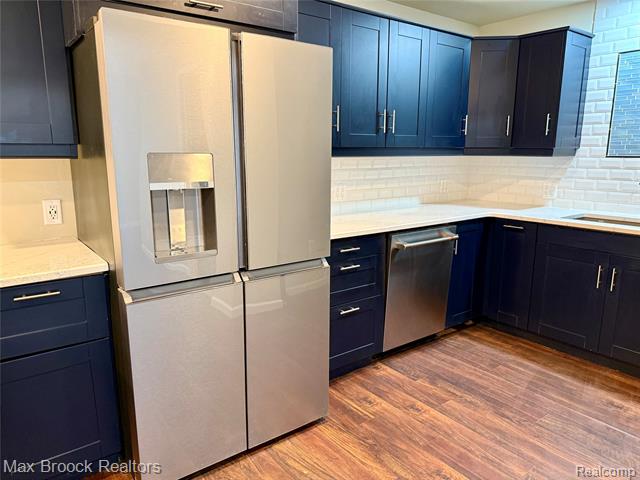 Builiding view one for 1146 S Long Lake, Lake Orion, MI. 48362