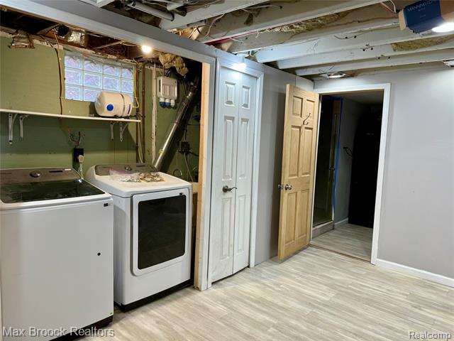 Builiding view twenty three for 1146 S Long Lake, Lake Orion, MI. 48362