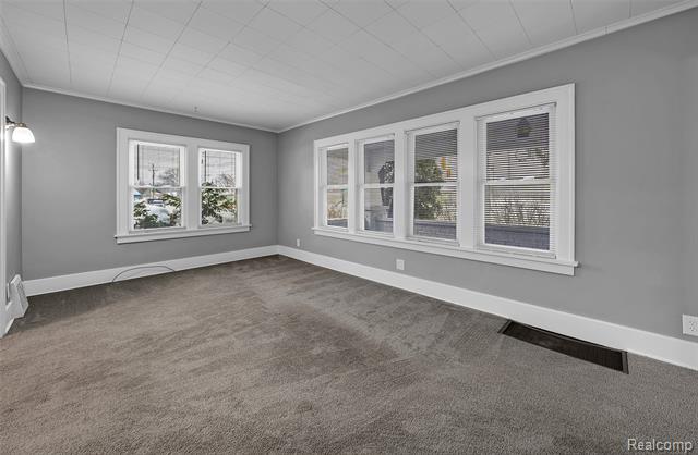 Builiding view nineteen for 433 N Saginaw, Holly, MI. 48442