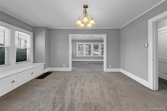 Builiding view seventeen for 433 N Saginaw, Holly, MI. 48442