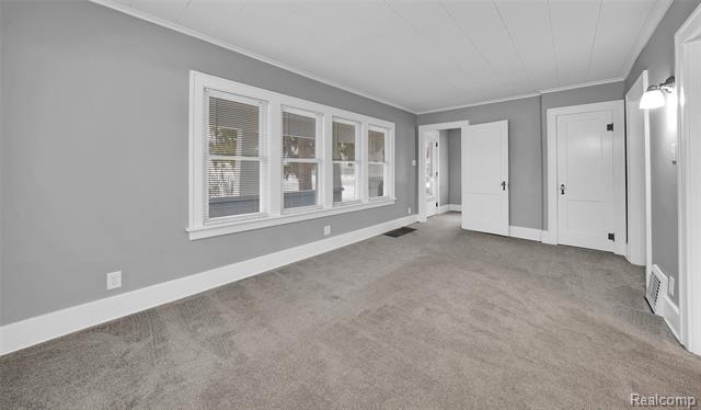 Builiding view twenty for 433 N Saginaw, Holly, MI. 48442