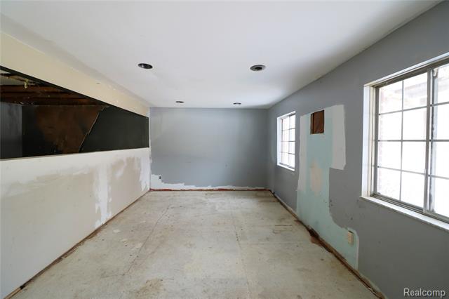 Builiding view ten for 3770 Reese, Ortonville, MI. 48462