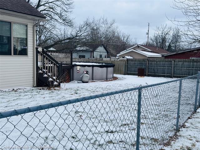 Builiding view twenty five for 412 Rosette, Holly, MI. 48442